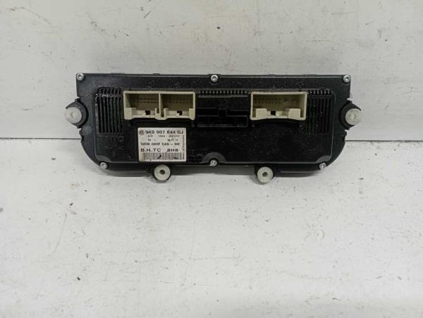 BOUTON DE CHAUFFAGE VW GOLF 6 - Vue 2